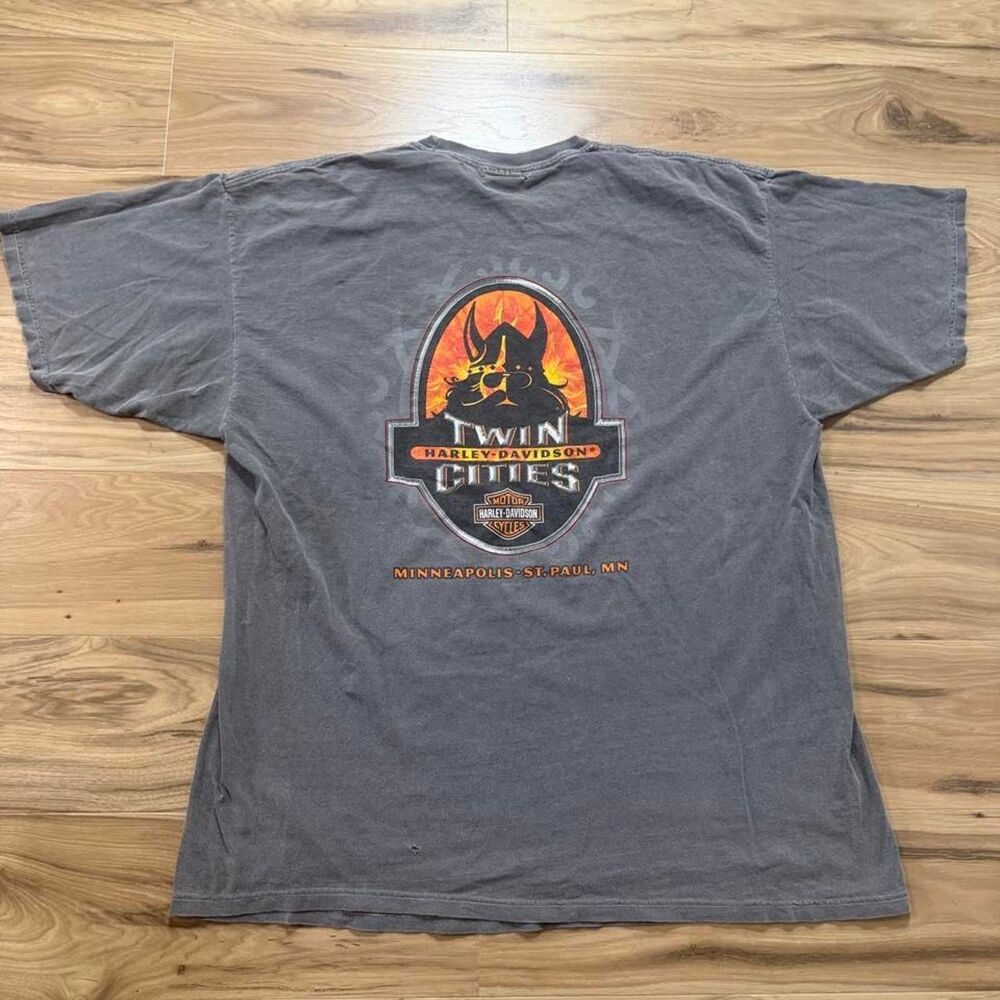 Vintage 2007 distressed Harley Davidson Twin Cities biker graphic tee size XL